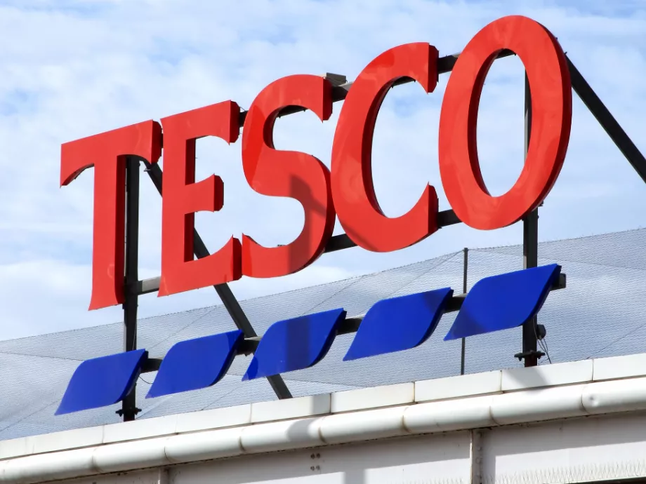 Megállapodtak a Tesco-s bérekről is
