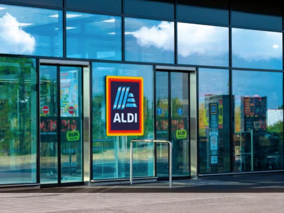 Több száz informatikai munkahelyet hoz Magyarországra az ALDI