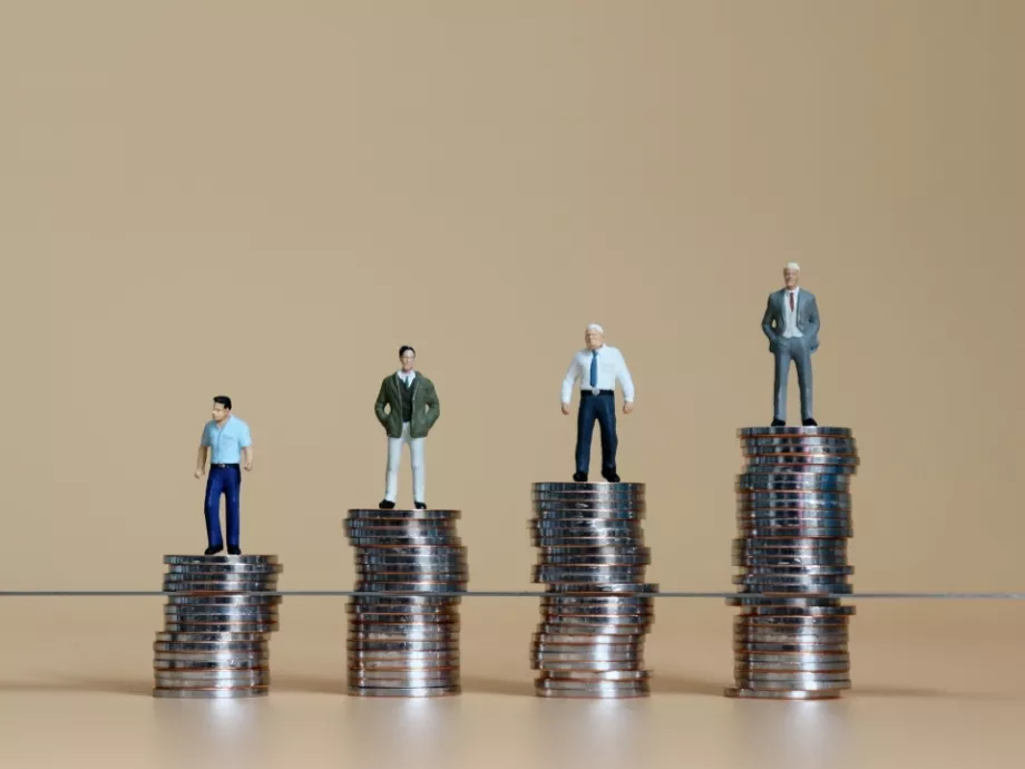 Ajánlási rendszer: fejpénzért vándorolnak a munkavállalók?