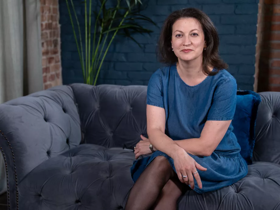 „Egy pályázat igazi siker, ha erős motiváció hajtja” – Baksy Marianna tanácsai a HRKOMM Award döntős helyezéséhez