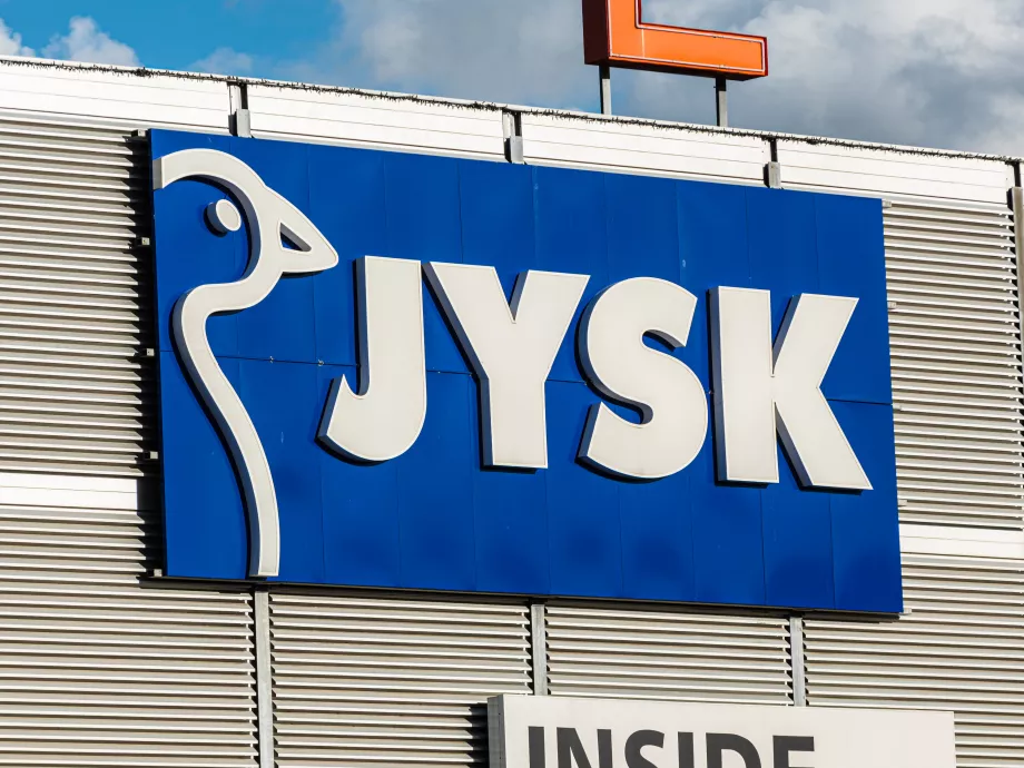 Egy év alatt több mint 25 százalékkal nőttek a fizetések a JYSK-nél