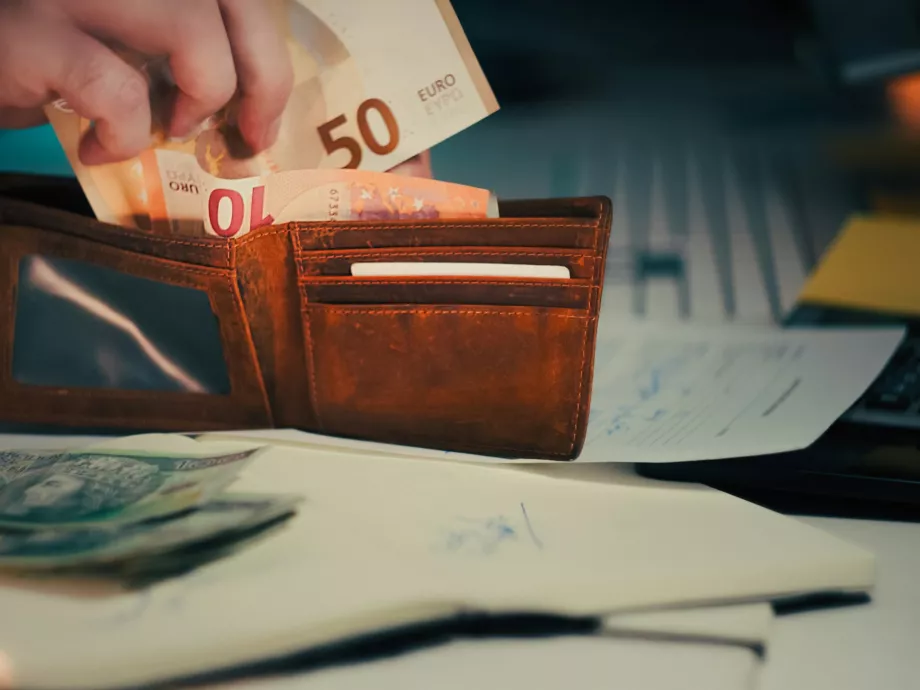 A cégek háromnegyede, a dolgozók fele nem támogatja a fizetések
átláthatóságát