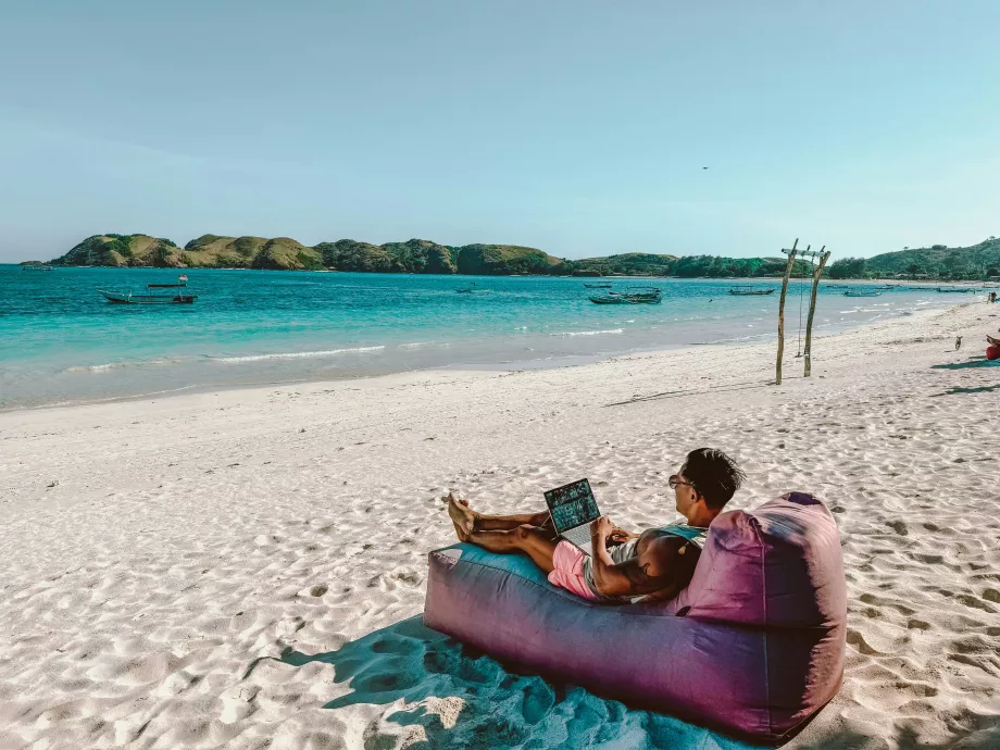 Holiday blues – tippek a fokozatos visszatérésre a munkahelyen