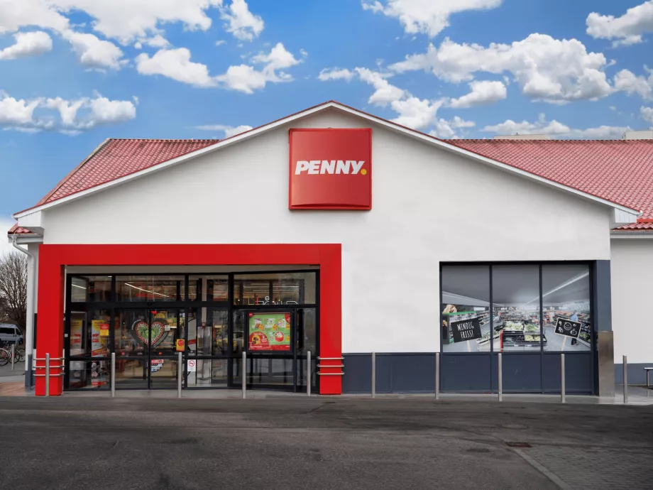 6 és 8 százalékos béremelés jön a Pennynél