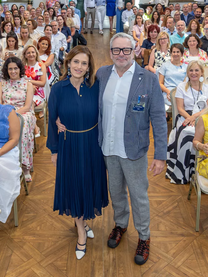Mitől
lesz valaki jó vezető?