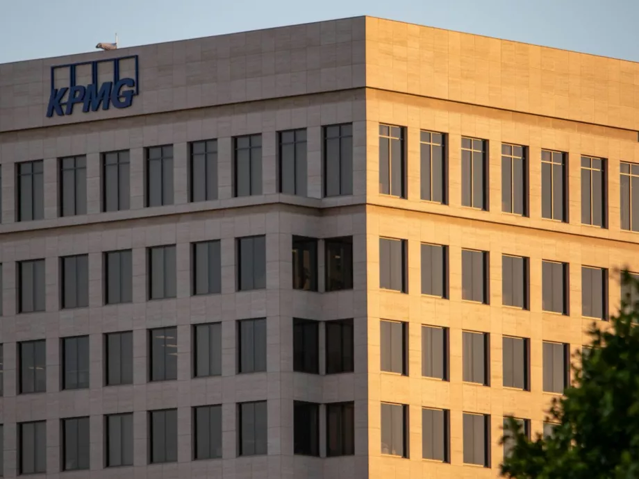 9 millió forinttal támogatja a KPMG a civil szektort